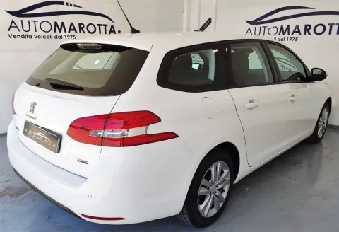 Peugeot 308 SW 2.0 bluehdi 16v Business s&s 150cv - Immagine 4