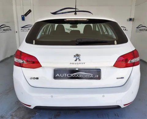 Peugeot 308 SW 2.0 bluehdi 16v Business s&s 150cv - Immagine 5
