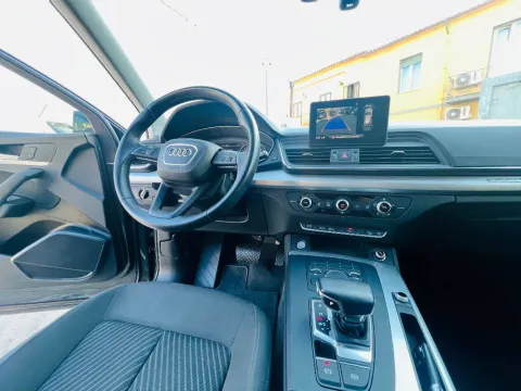 Audi Q5 40 2.0 tdi Business Sport quattro 190cv s-tronic - Immagine 26