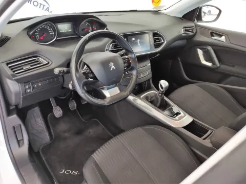 Peugeot 308 SW 2.0 bluehdi 16v Business s&s 150cv - Immagine 9