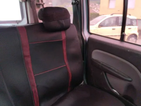 Fiat Doblo 1.9 mjt Family 120cv fap - Immagine 6