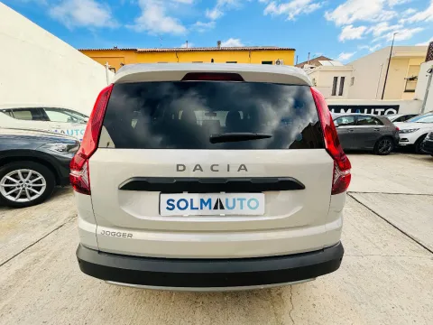 Dacia Jogger 1.0 tce Extreme 110cv 7p.ti - Immagine 9