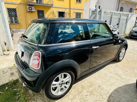 Mini Mini 1.6 One D s/clima - Immagine 6