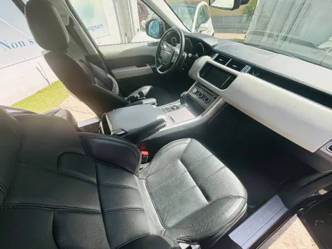 Land Rover Range Rover Sport 3.0 tdV6 HSE Dynamic auto - Immagine 16