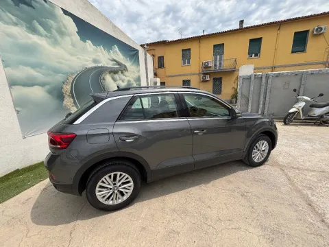 Volkswagen T-Roc 1.0 tsi Life 110cv - Immagine 5