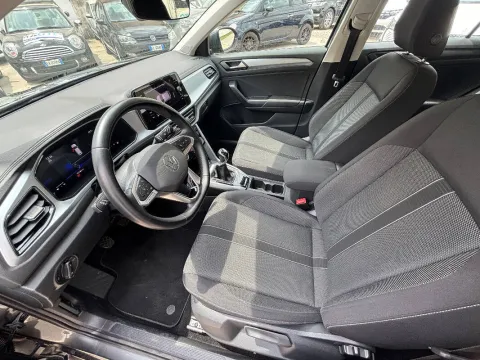 Volkswagen T-Roc 1.0 tsi Life 110cv - Immagine 8