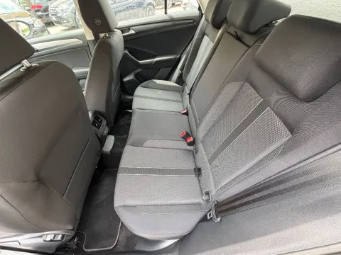 Volkswagen T-Roc 1.0 tsi Life 110cv - Immagine 10