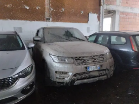 Land Rover Range Rover Sport 3.0 sdV6 Autobiography 292cv auto - Immagine 3
