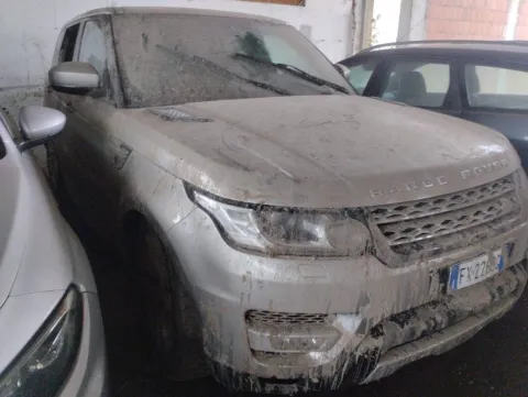 Land Rover Range Rover Sport 3.0 sdV6 Autobiography 292cv auto - Immagine 5