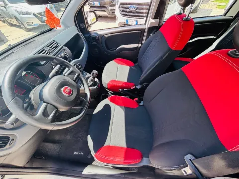 Fiat Panda 1.0 hybrid Launch Edition s&s 70cv - Immagine 2