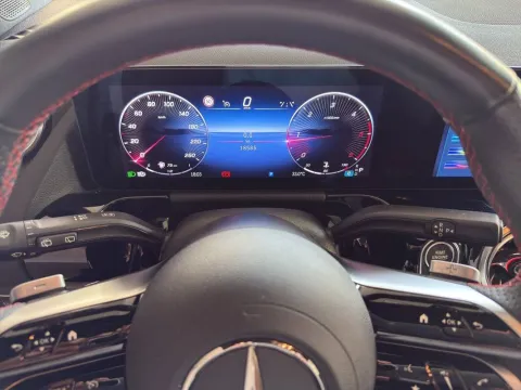 Mercedes GLA 200 d AMG Line Premium 4matic auto - Immagine 8