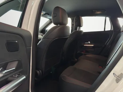 Mercedes GLA 200 d AMG Line Premium 4matic auto - Immagine 10
