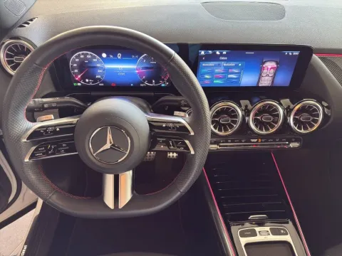 Mercedes GLA 200 d AMG Line Premium 4matic auto - Immagine 11