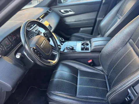 Land Rover Range Rover Velar 2.0d i4 R-Dynamic S 240cv auto my19 - Immagine 3