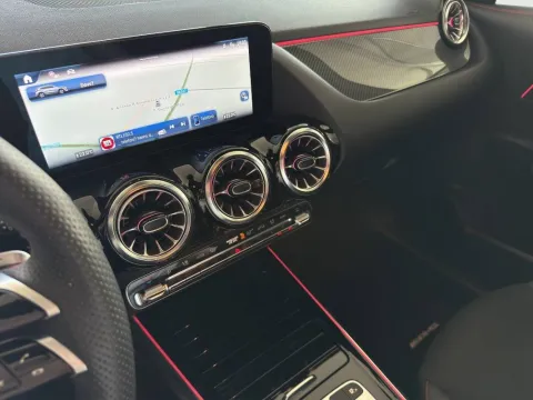 Mercedes GLA 200 d AMG Line Premium 4matic auto - Immagine 12