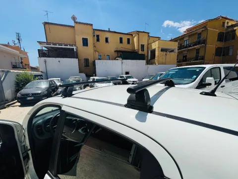 Fiat Panda 1.0 hybrid Launch Edition s&s 70cv - Immagine 15