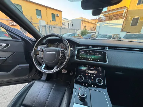Land Rover Range Rover Velar 2.0d i4 R-Dynamic S 240cv auto my19 - Immagine 14
