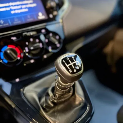 Lancia Ypsilon 1.0 firefly hybrid Gold Plus s&s 70cv 5p.ti - Immagine 14