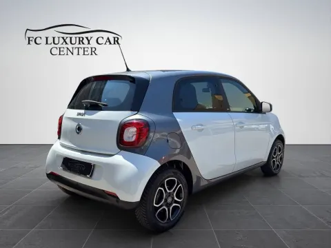 Smart Forfour 0.9 t Passion 90cv twinamic - Immagine 6