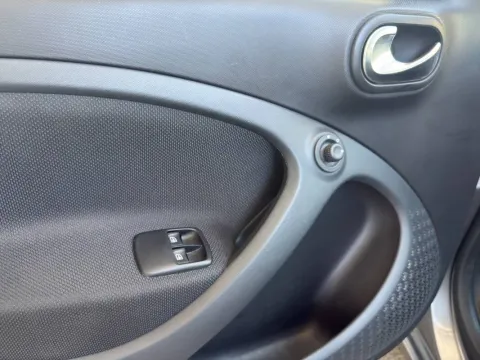 Smart Forfour 0.9 t Passion 90cv twinamic - Immagine 11
