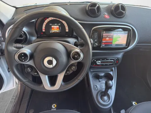 Smart Forfour 0.9 t Passion 90cv twinamic - Immagine 13