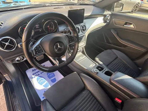 Mercedes GLA 220 d Premium auto - Immagine 2