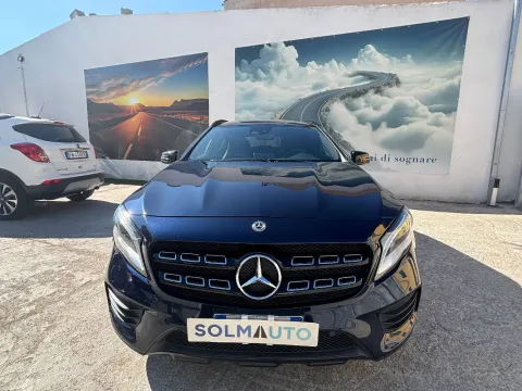 Mercedes GLA 220 d Premium auto - Immagine 4