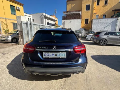 Mercedes GLA 220 d Premium auto - Immagine 8