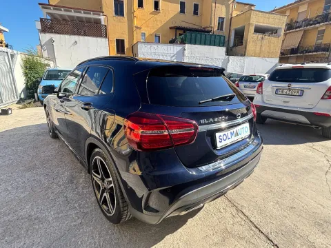 Mercedes GLA 220 d Premium auto - Immagine 9