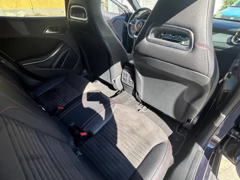 Mercedes GLA 220 d Premium auto - Immagine 16