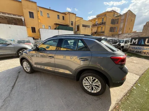 Volkswagen T-Roc 1.0 tsi Life 110cv - Immagine 6