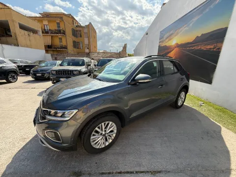 Volkswagen T-Roc 1.0 tsi Life 110cv - Immagine 7