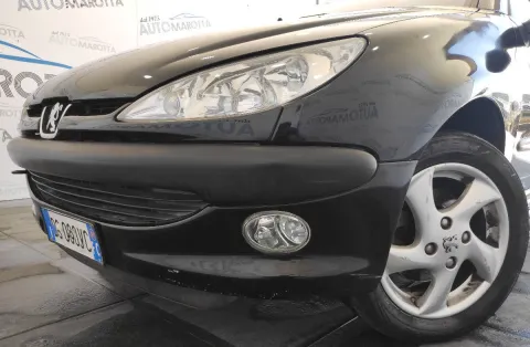 Peugeot 206 CC 1.6 16v - Immagine 2