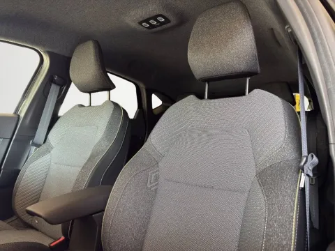 Renault Captur 1.0 eco-g Techno 100cv - Immagine 8