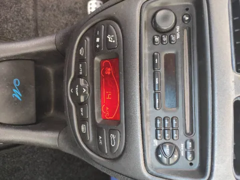 Peugeot 206 CC 1.6 16v - Immagine 11