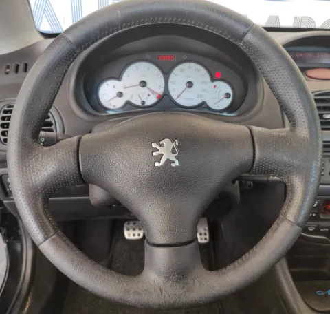 Peugeot 206 CC 1.6 16v - Immagine 14