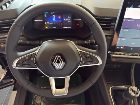 Renault Captur 1.0 eco-g Techno 100cv - Immagine 18