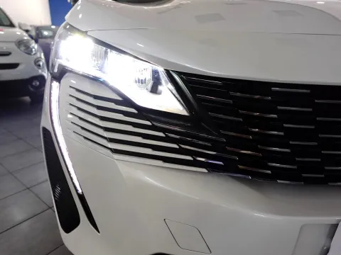 Peugeot 3008 1.5 bluehdi Allure s&s 130cv eat8 - Immagine 13