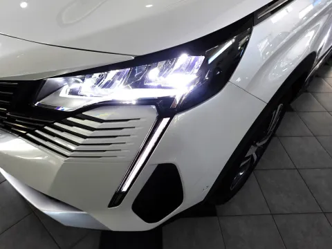 Peugeot 3008 1.5 bluehdi Allure s&s 130cv eat8 - Immagine 14