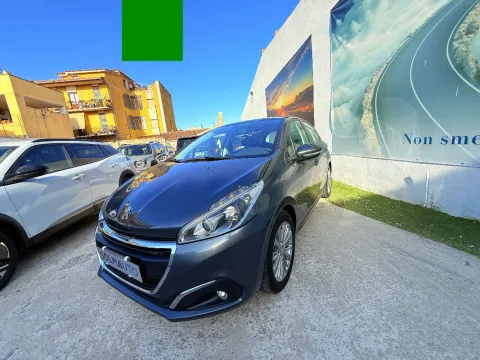 Peugeot 208 5p 1.6 bluehdi Allure 75cv - Immagine 6
