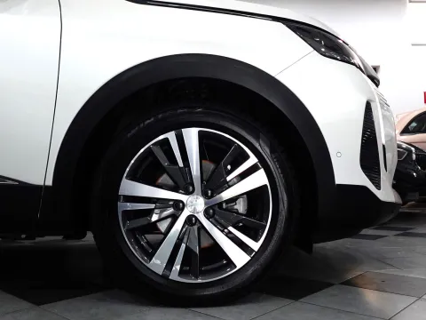 Peugeot 3008 1.5 bluehdi Allure s&s 130cv eat8 - Immagine 15
