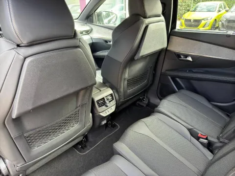 Peugeot 5008 1.5 bluehdi GT s&s 130cv eat8 - Immagine 17