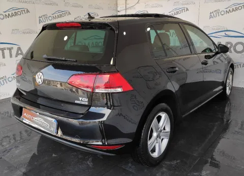 Volkswagen Golf 5p 1.4 tgi Highline dsg - Immagine 5