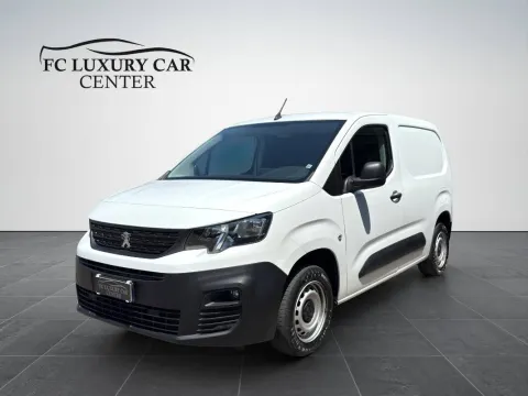 Peugeot Partner Tepee 1.6 bluehdi Active 75cv - Immagine 3