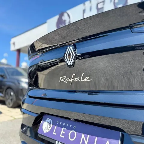 Renault Rafale 1.2 e-Tech full hybrid Techno 200cv auto - Immagine 17