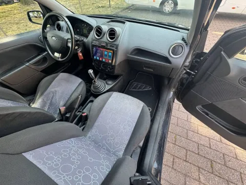 Ford Fiesta 5p 1.2 Ghia - Immagine 13