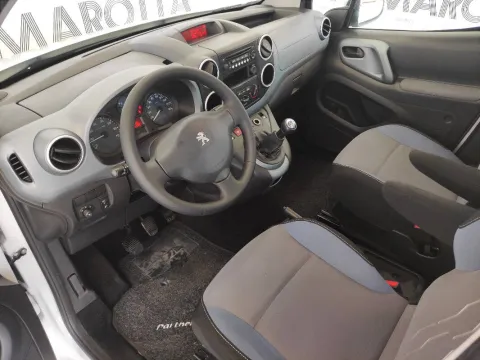 Peugeot Partner Tepee 1.6 bluehdi Active 100cv - Immagine 8