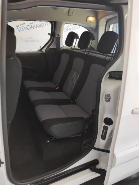 Peugeot Partner Tepee 1.6 bluehdi Active 100cv - Immagine 14