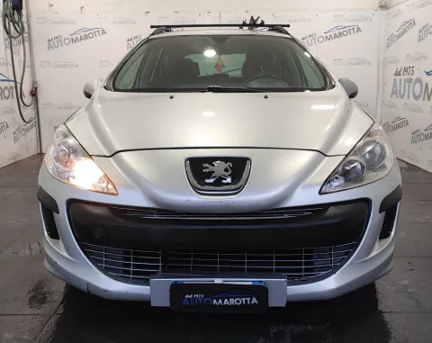 Peugeot 308 SW 1.6 hdi 16v Premium - Immagine 2