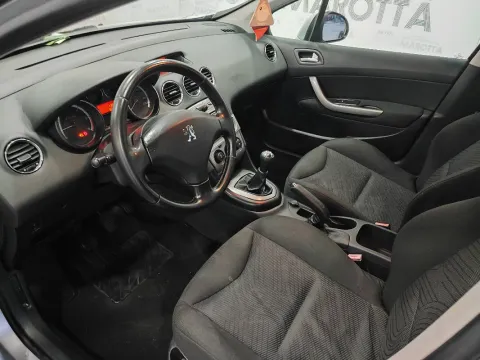 Peugeot 308 SW 1.6 hdi 16v Premium - Immagine 9